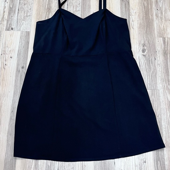 Lane Bryant plus size little black dress sz 26 - Picture 3 of 6